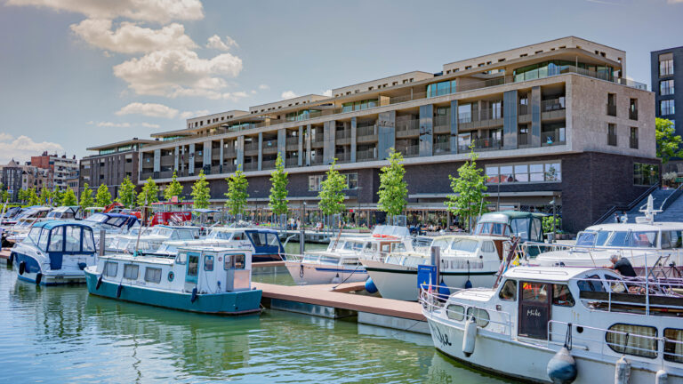 Quartier Bleu_0D0C_1